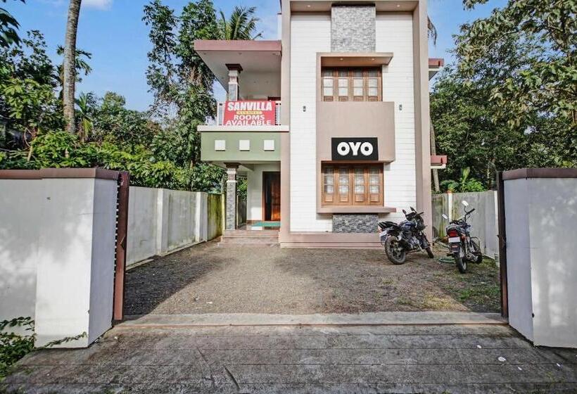 ホテル Oyo Flagship Sanvilla