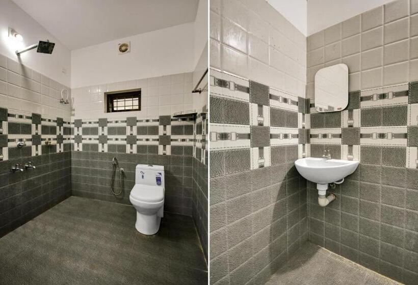 ホテル Oyo Flagship Sanvilla