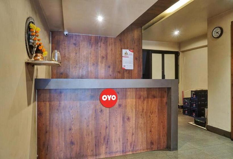 호텔 Oyo Flagship Savanna Garden Lodge