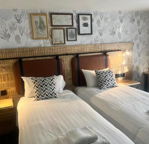 فندق The White Bear