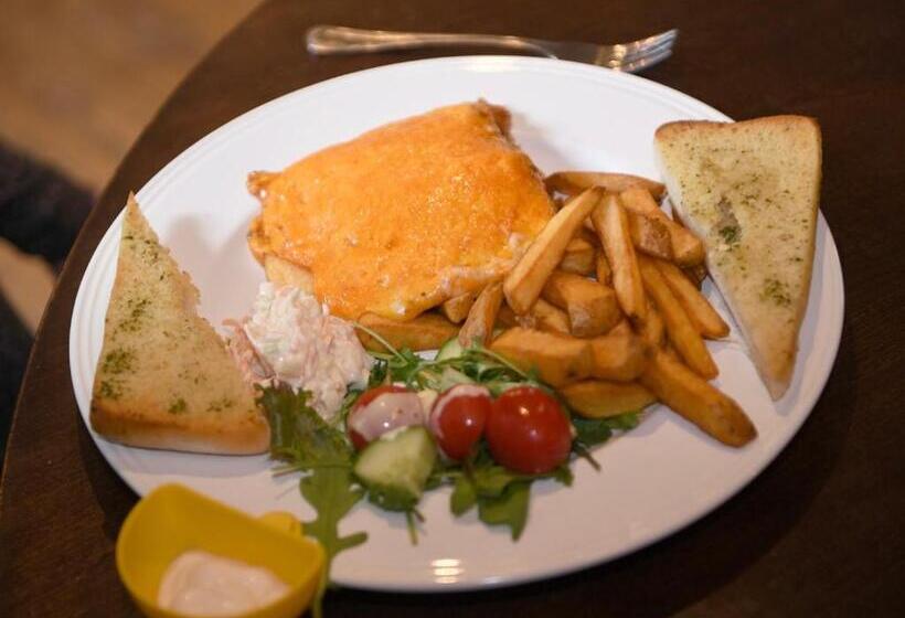 فندق The White Bear