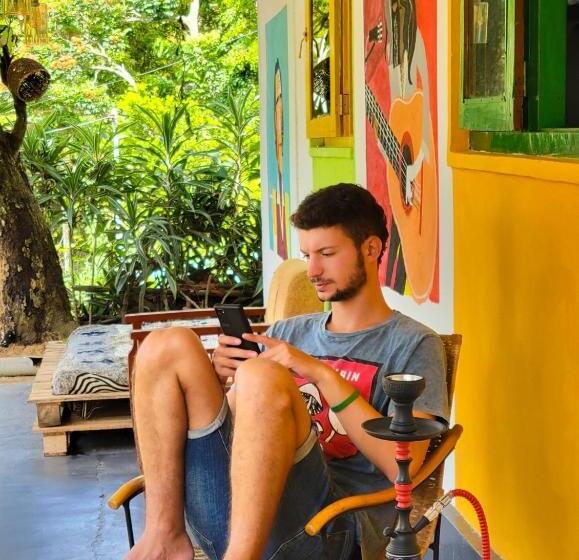 Mad Monkey Hostel And Lounge