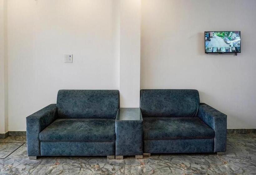 Oyo Flagship Hotel Lotus Highway Inn