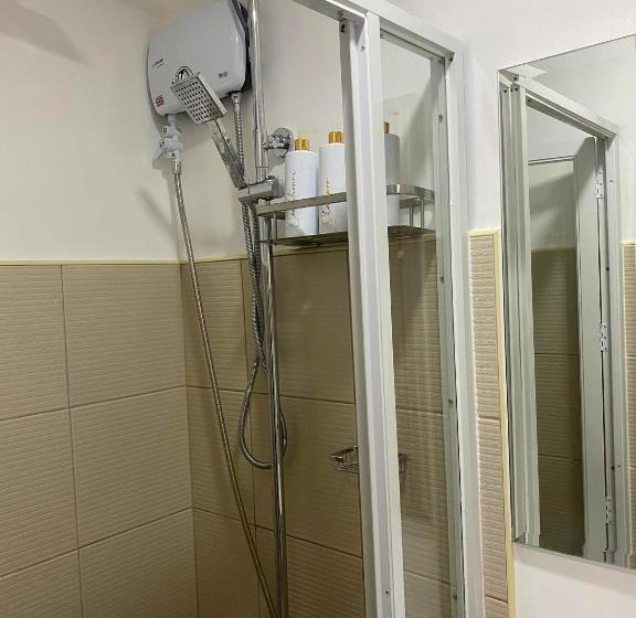 Suzi S Place @ Green 2 Residences Free Wi Fi & Netflix