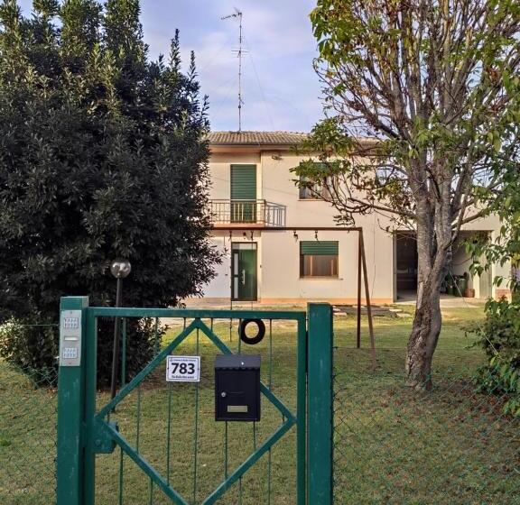 ベッドアンドブレックファースト Le Ballerine