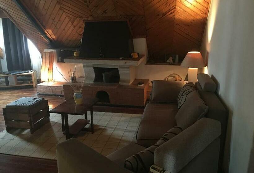 Bed and Breakfast Le Fumoir De L  Artisan Guest House