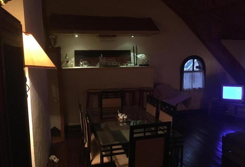 Bed and Breakfast Le Fumoir De L  Artisan Guest House