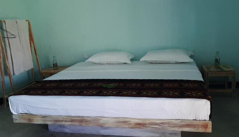 Bed and Breakfast Belihuloya Bliss Lodge And Cafe