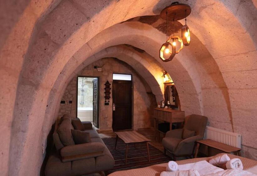 تختخواب و صبحانه Stone Owl Otel & Restaurant