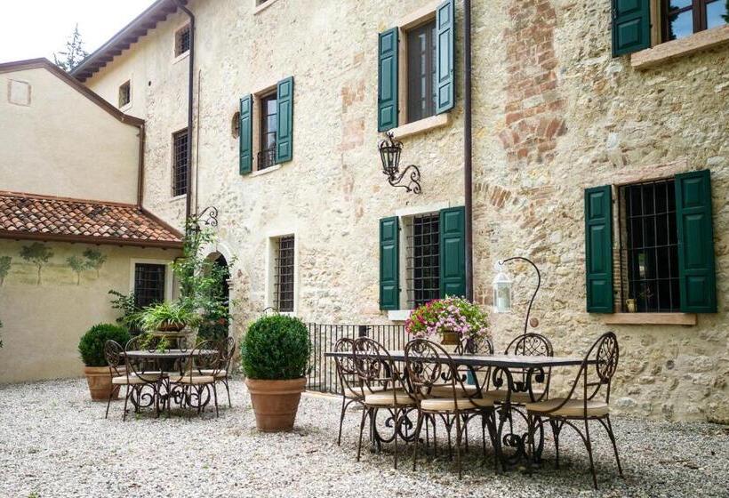 Bed and Breakfast Villa Carrara La Spada