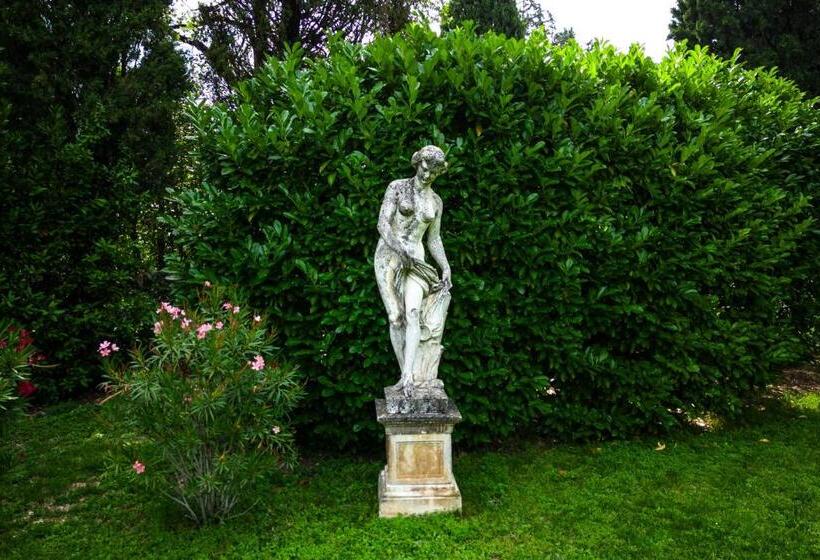 Bed and Breakfast Villa Carrara La Spada