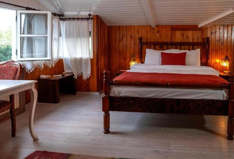 בית מלון כפרי Black Lotus İzmir