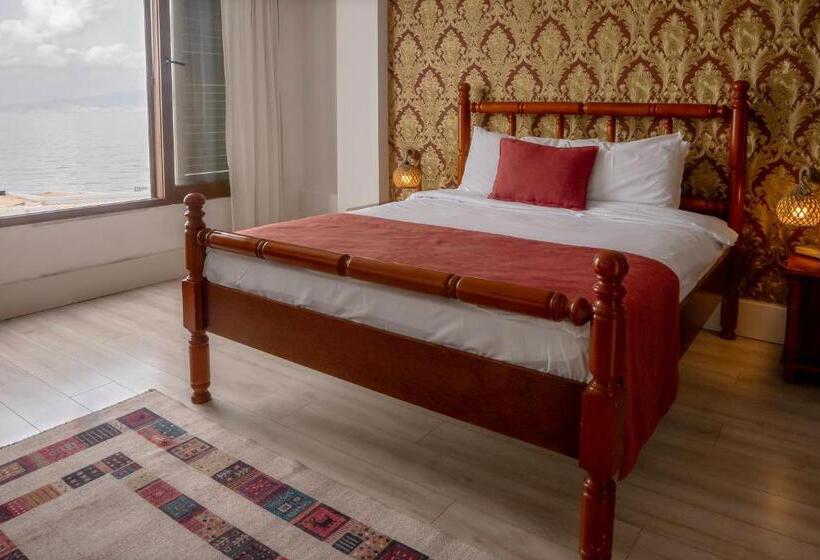 בית מלון כפרי Black Lotus İzmir