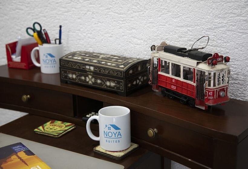 מלון כמוסות Noya Suites