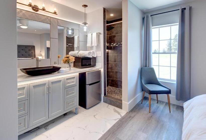 בית מלון כפרי Eagle’s Landing Lodge