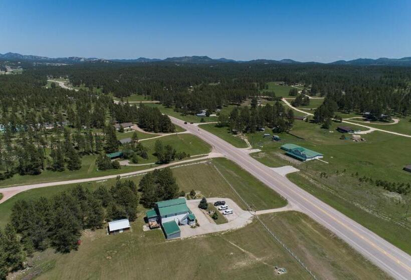 בית מלון כפרי Eagle’s Landing Lodge