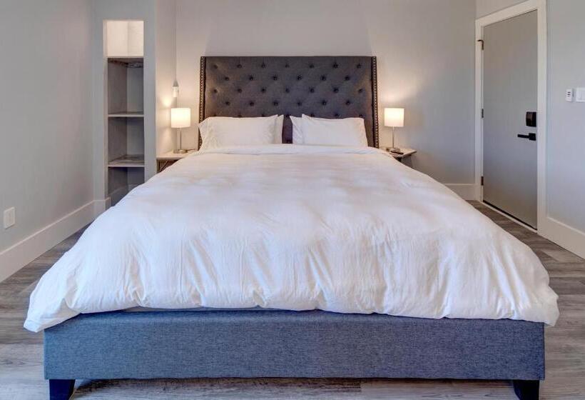 בית מלון כפרי Eagle’s Landing Lodge