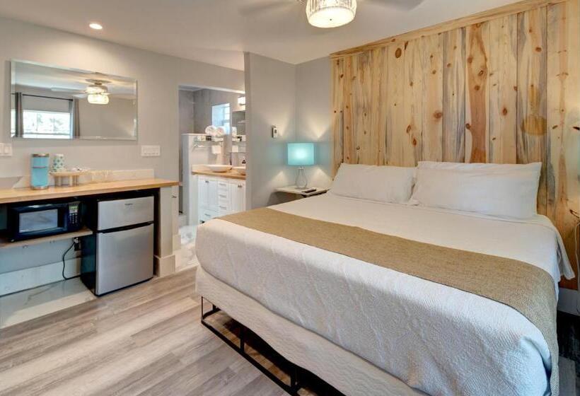 هتل Eagle’s Landing Lodge