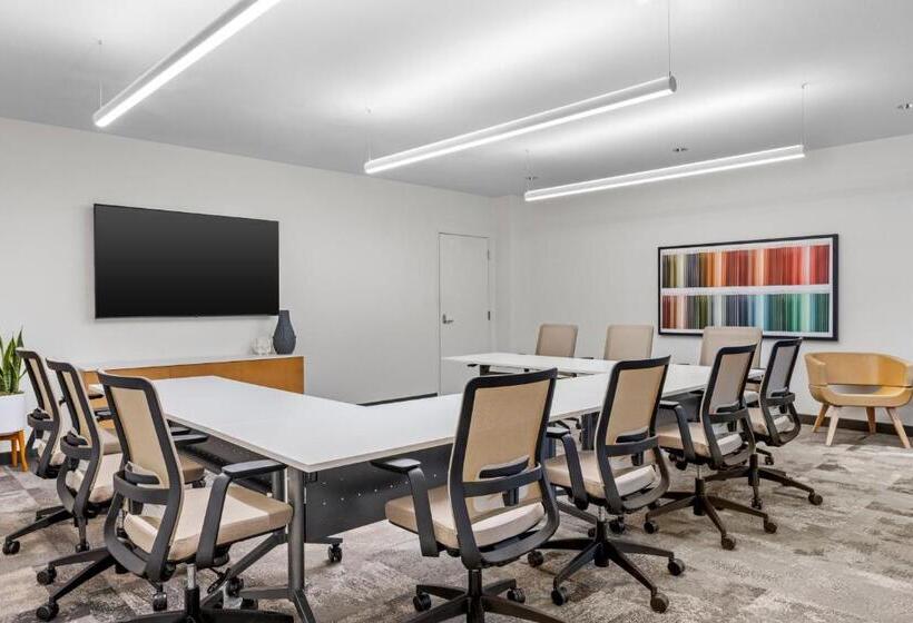 فندق Element Springfield South