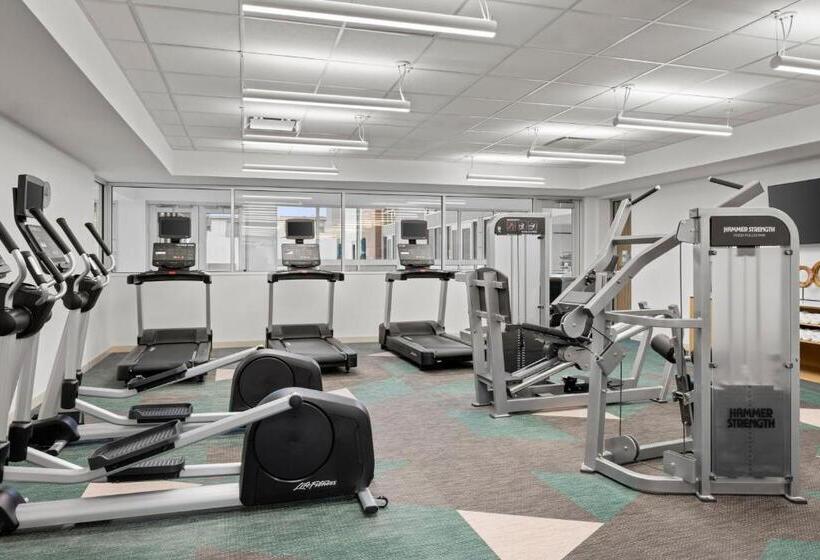 فندق Element Springfield South