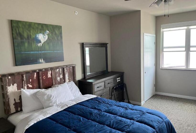 فندق Luckys Lodge