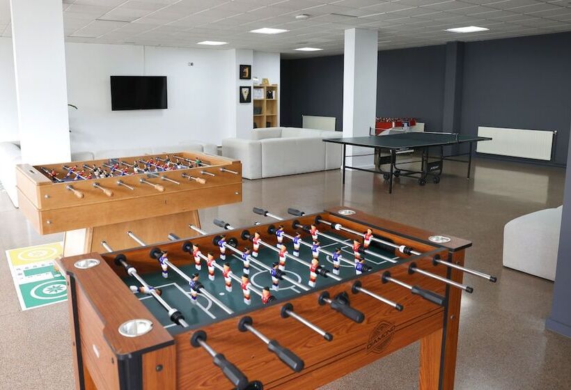 בית מלון כפרי Micampus Lugo Student Residence