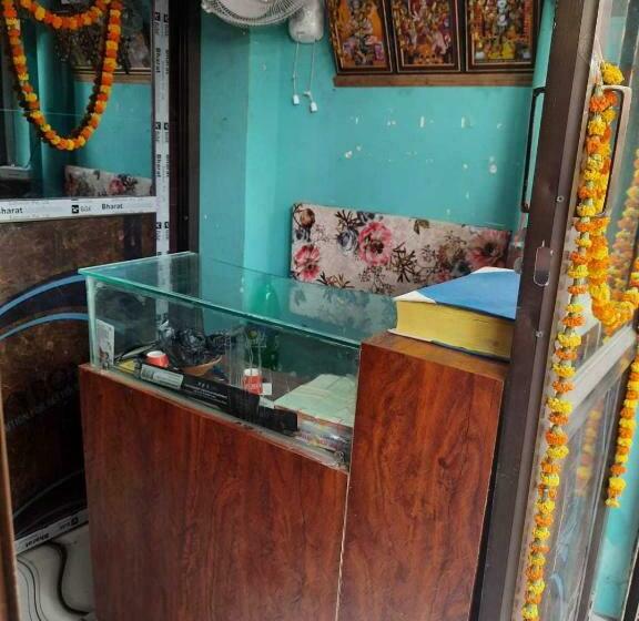 ホテル Oyo Flagship Gorakhpur Guest House