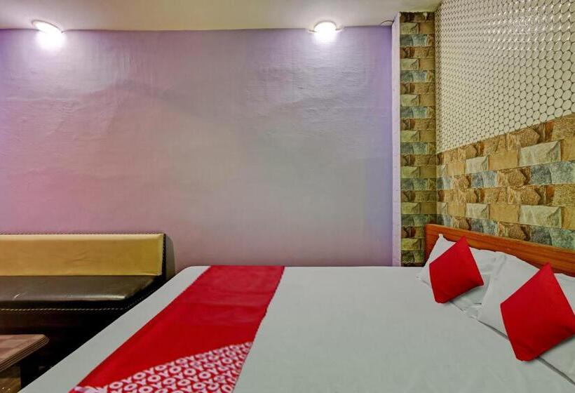 ホテル Oyo Flagship The Mast Guest House