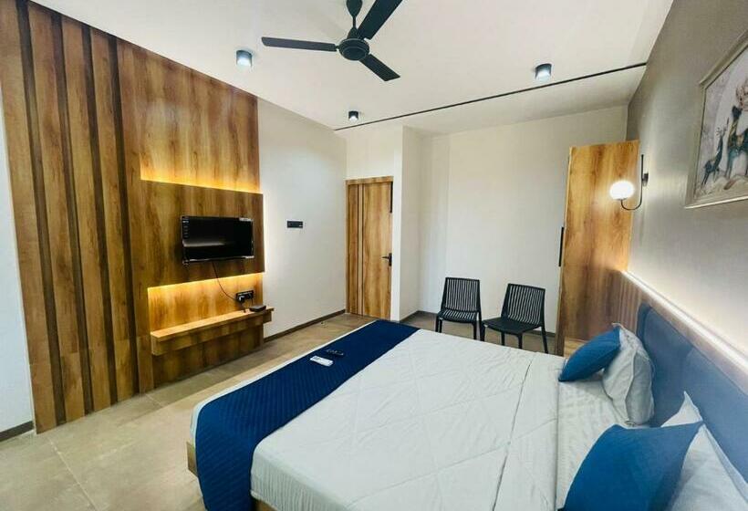 Hotel The Golden Tree