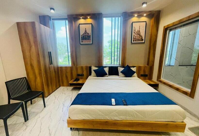 Hotel The Golden Tree