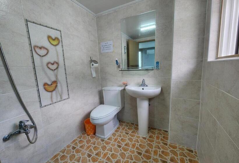 汽车旅馆  E Comfy