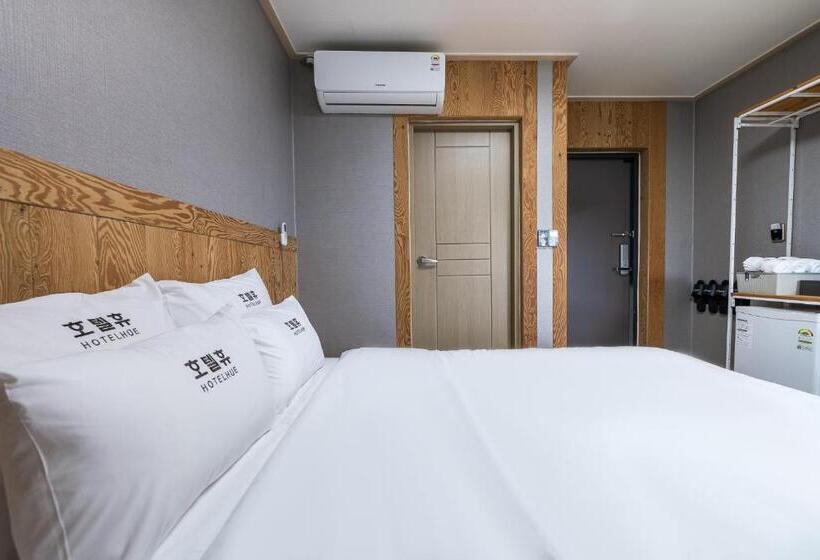 فندق على الطريق Hue