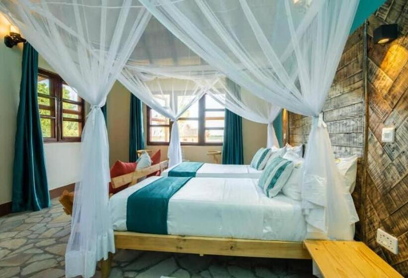 استراحتگاه Nile Treatz