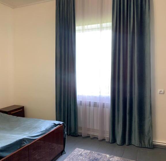 بنسيون Dendrobak Guesthouse