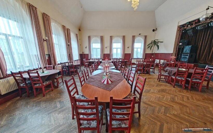 펜션 Motorest U Koně