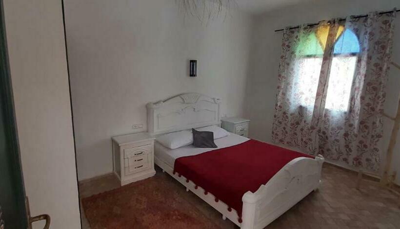 بنسيون Villa Tagant