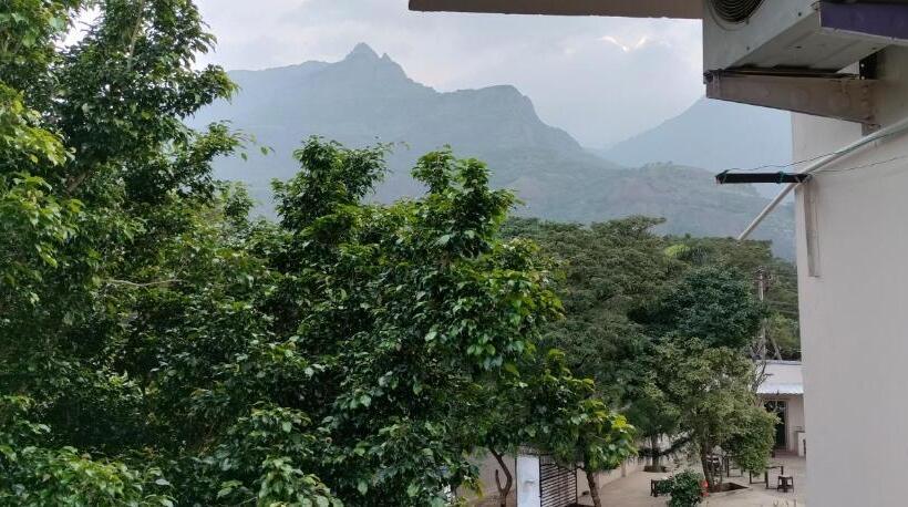 Raja Palace Resort & Mini