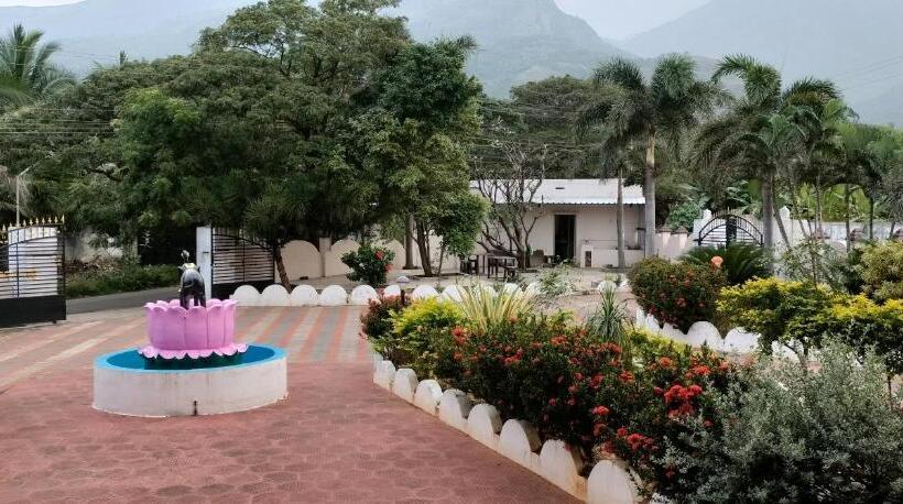 Raja Palace Resort & Mini