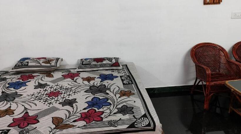 Raja Palace Resort & Mini