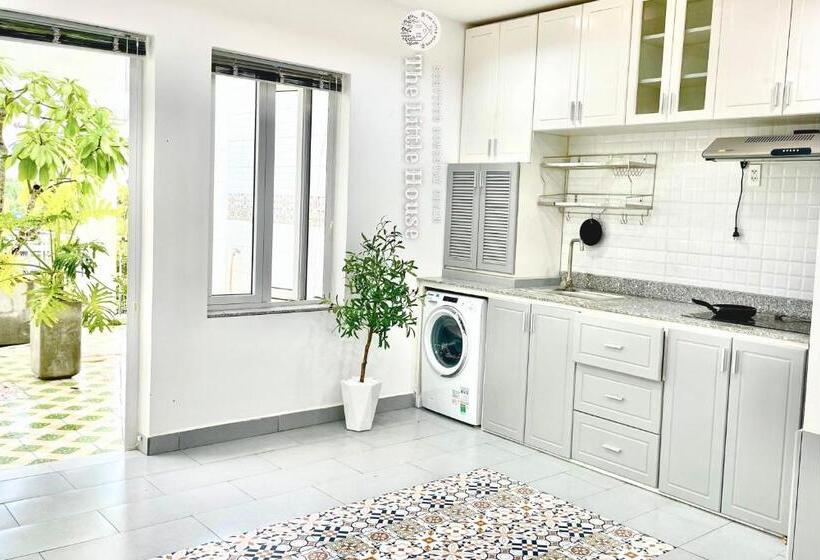 The Little House Cotton White