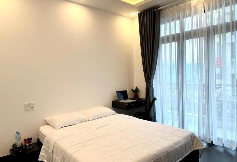 Victoria Hotel   Welcome September 2