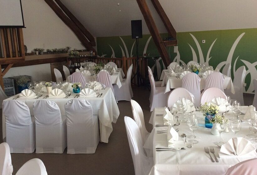 Bed and Breakfast Domaine De Noyer