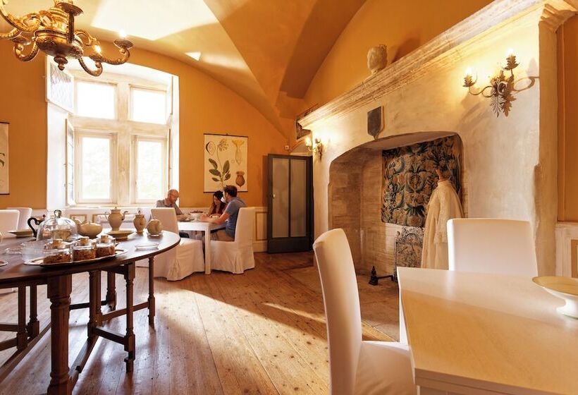 住宿加早餐  Domaine Du Buc, Le Chateau