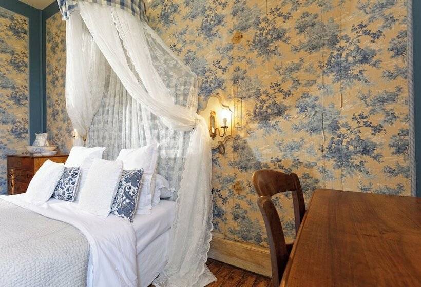 צימר Domaine Du Buc, Le Chateau