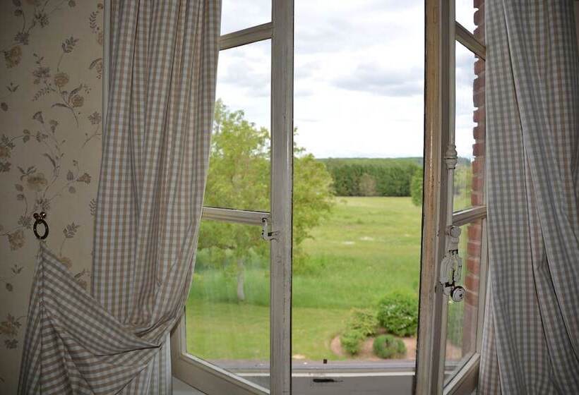 민박 Domaine Du Buc, Le Chateau