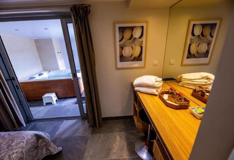 צימר La Ferme De L Oudon & Spa