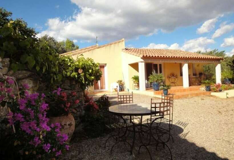 مبيت وإفطار La Maison Des Chênes