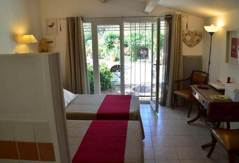 مبيت وإفطار La Maison Des Chênes