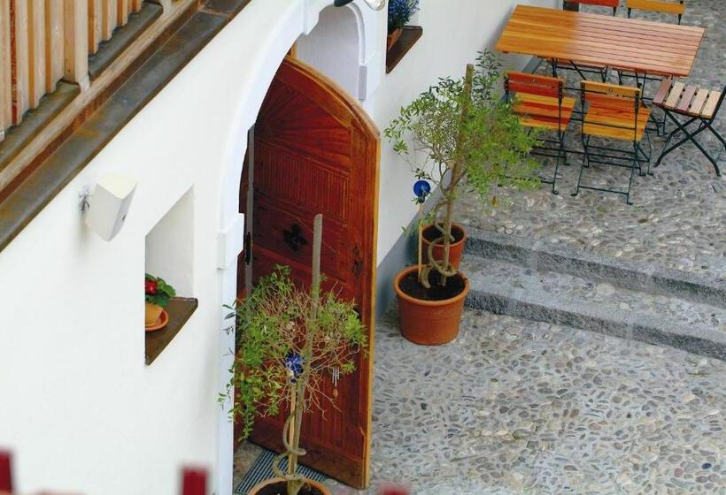 Отель Alte Post