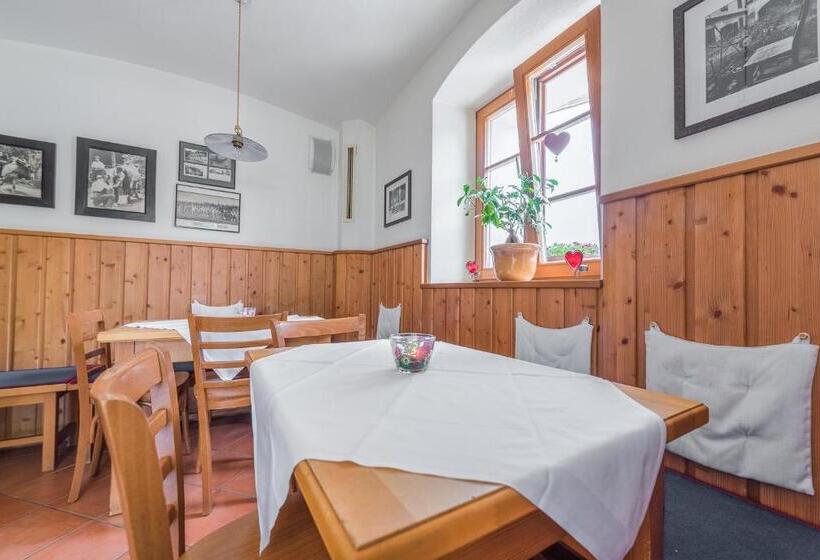 Отель Alte Post